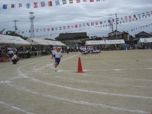 雨も上がり運動会出来ました。