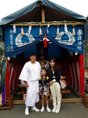 秋祭り　今年は、神輿かきでした。