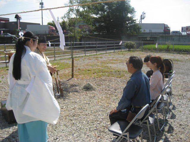 香川県　丸亀市　ガレージ付き住宅＆お風呂からの景色はこだわります！